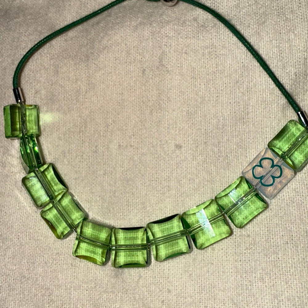 Swarovski 4 leaf clover Green Glass Beaded adjustable bracelet